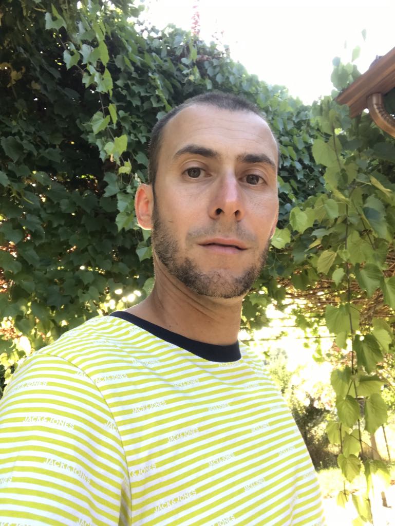 Matthew - Fulleda - Lleida | Chat