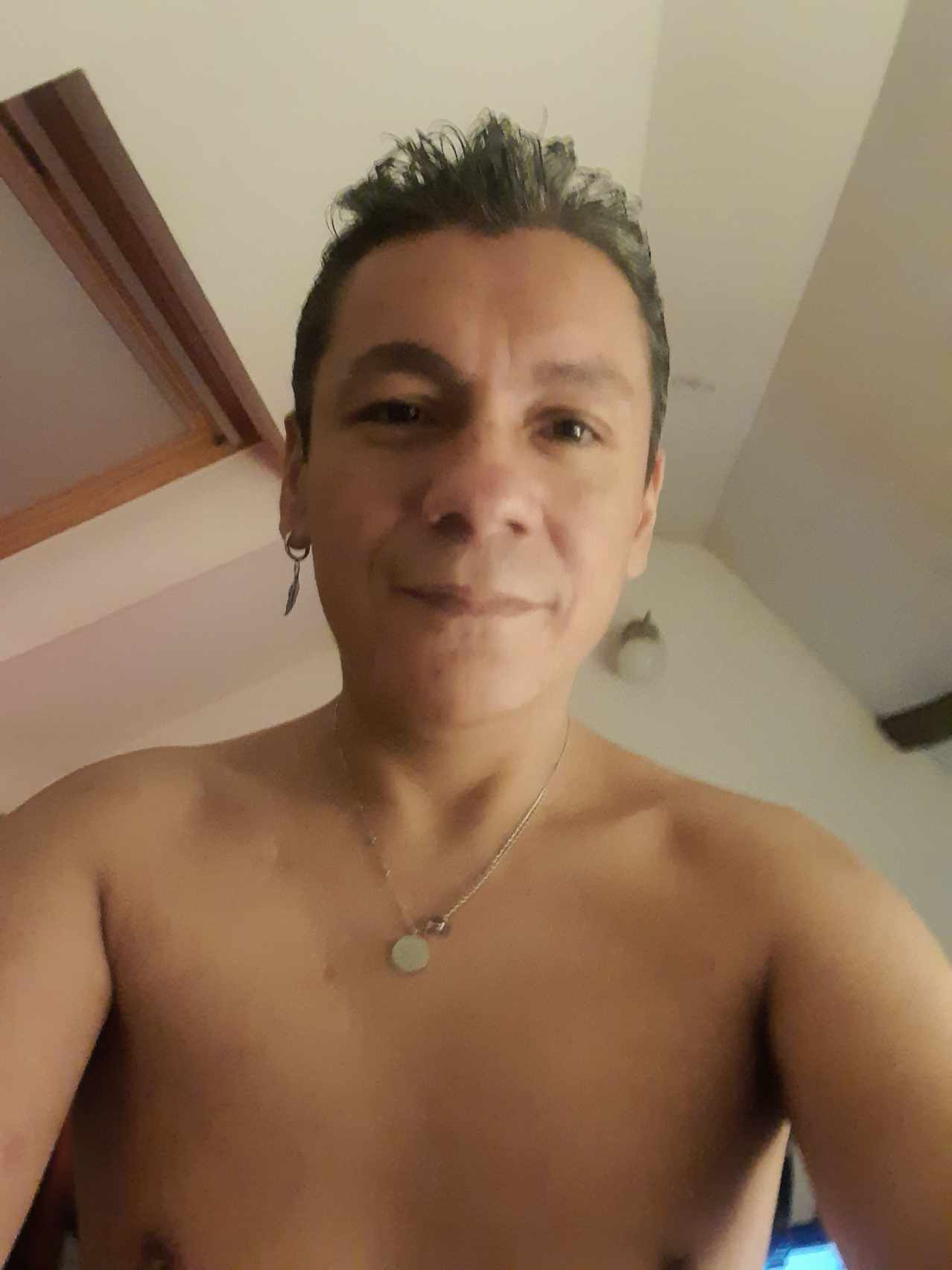 Mieczyslaw - Ponga - Asturias | Chat