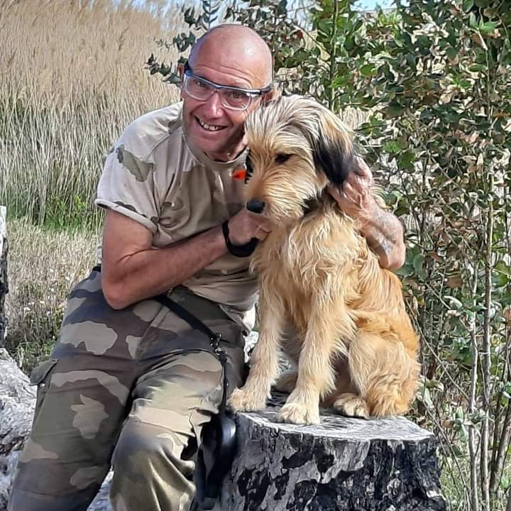 Ikbal - Albalatillo - Huesca | Chat
