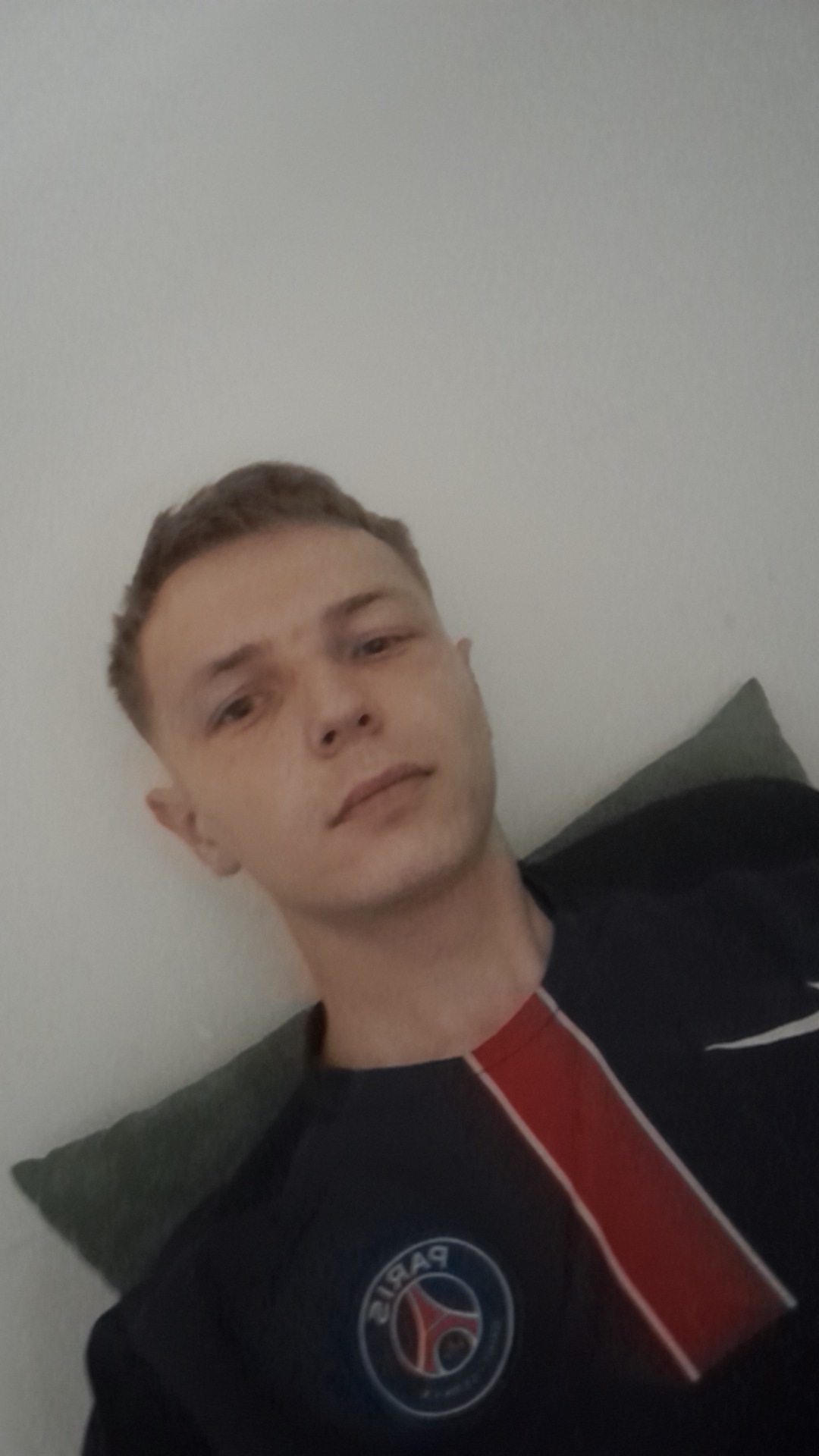 Antonyn - Sober - Lugo | Chat